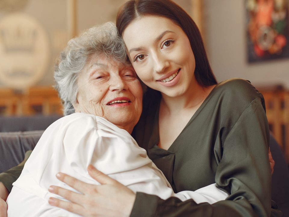 Die perfekte Pflegekraft für ältere Menschen